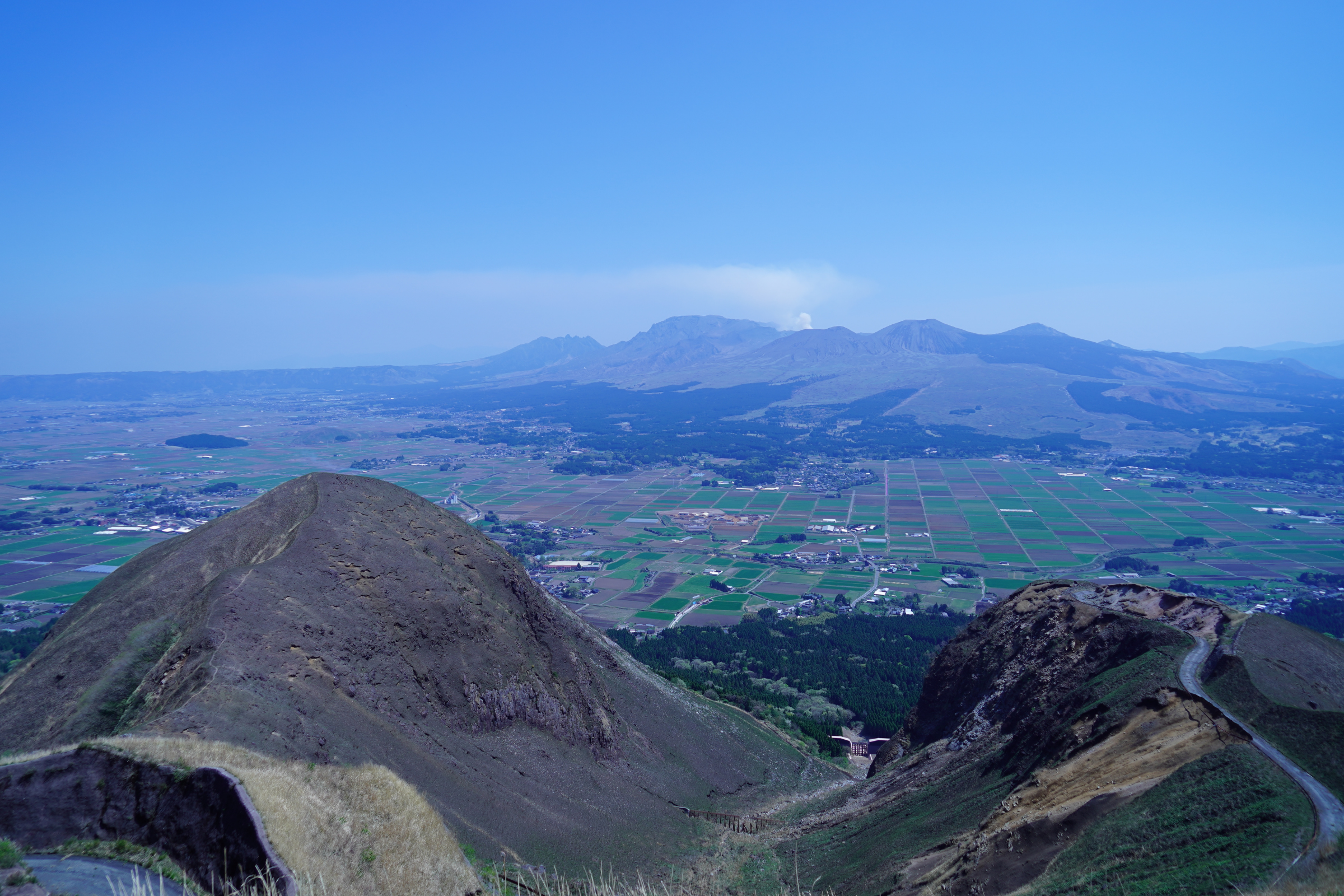 Mt_Aso[1].webp
